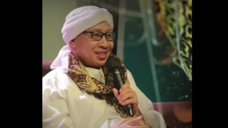 Bertahan atau Cerai, Jawaban Buya Yahya Soal Istri yang Selingkuh