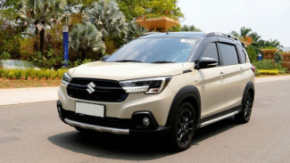 Cari Mobil Bekas Hybrid? Intip Pilihan Rp100 Jutaan yang Irit BBM, Penuh Fitur Canggih, dan Cocok untuk Harian