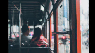 Takut Kena Royalti, Sopir Bus Pilih Hening Meski Penumpang Protes