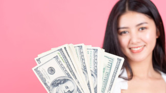 Terpandang! 4 Weton Tibo Gedong Pemilik Bakat Kaya dari Lahir, Rahasianya Tak Diduga-duga