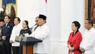 Dari Ahmad Sahroni hingga Uya Kuya, Ini Alasan 4 Anggota DPR RI Dicabut Keanggotaannya