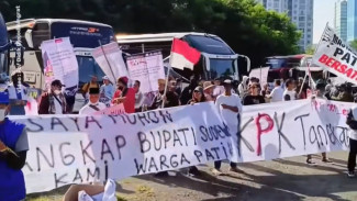 Warga Pati Unjuk Rasa Langsung ke KPK, Desak Bupati Sudewo Agar Segera Diproses