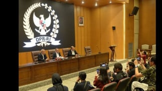 DPR RI Akhirnya Tanggapi Tuntutan Rakyat 17+8: 6 Keputusan Penting yang Mengejutkan