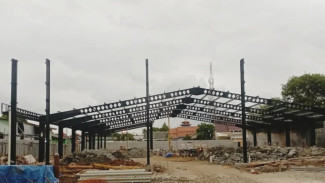 Superindo Cilacap Kian Nyata: Pembangunan Rangka Baja Mulai Terlihat Kokoh