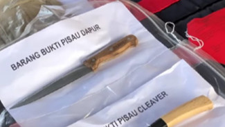 Dari Pisau hingga Alat Pengasah, Ini Barang yang Dipakai Alvi Mutilasi Korban di Mojokerto