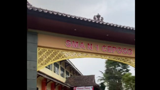 Heboh di Boyolali: Guru SMAN 1 Cepogo Diduga Injak Punggung Siswa Hingga Digeruduk Warga