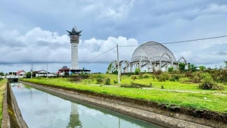 Intip Perkembangan Progres Pembangunan Masjid Raya Seribu Bulan Sabit Purwokerto