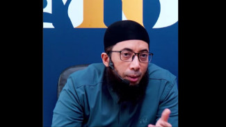 Kisah Inspiratif Istri Ustadz Khalid Basalamah: Dari Masuk Islam hingga Ikhlas Poligami