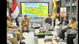 Dibongkar Pengusaha: Gubernur Jateng Sudah Selangkah di Depan Soal Pelabuhan Tanjung Emas