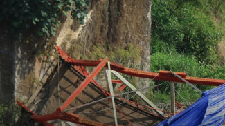 Korban Ambruknya Jembatan Kalierang Tegal Jalani Penanganan Operasi Darurat, Sempat Kritis