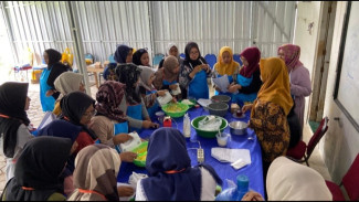 Inovasi Menarik! Sebanyak 25 Peserta Ibu Rumah Tangga Ikuti Pelatihan Tata Boga di  Banjarnegara