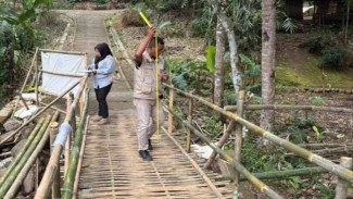 Sigap! Peninjauan Langsung ke Jembatan Longsor di Sungai Bringkeng Purbalingga