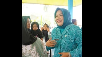 Terungkap! Sosok Apriana Linda, Istri Pertama Wali Kota Prabumulih yang Viral Dipoligami Dengan 3 Wanita