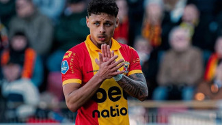 Sulit Digusur! Masih Jadi Andalan, Dean James Bersiap Redam Klub Lama Reijnders