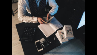 Diduga Pakai Ilmu Gendam, Pelaku Beat Putih Tipu Karyawan Pinkys Store Purbalingga Saat Tukar Uang