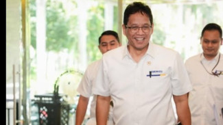 Bunga Turun, Hotman Paris Sentil Menkeu Purbaya Yudhi: Deposito Saya Jadi Merugi