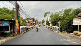Wajah Baru Jl. Sunan Ampel Setelah Dilakukan Peningkatan dan Pengaspalan Ulang