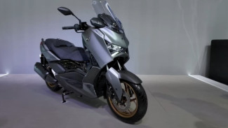 Yamaha XMAX Tech Max 2026 Resmi Meluncur, Skutik 250cc Premium Rp75 Juta Ini Punya Fitur Elektrik Bikin Ngiler!
