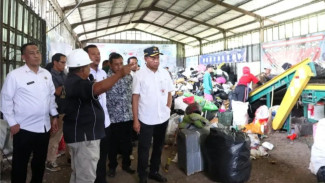 Banyumas Berbagi Rahasia: Ini Kunci Sukses Kelola Sampah yang Ditiru Kabupaten Pringsewu