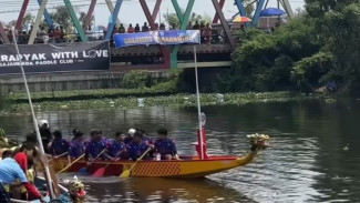 Lomba Dayung Piala Ketua PODSI Pekalongan Meriah, Penonton Padati Sungai Slamaran