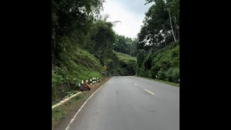 Intip Progres Betonisasi Simpang 4 Buntu Kemranjen Banyumas Jalan Padat Lalu Lintas Ini Akhirnya Diperbaiki