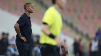 Patrick Kluivert Ragu Bertahan Usai Gagal Bawa Timnas Indonesia ke Piala Dunia 2026