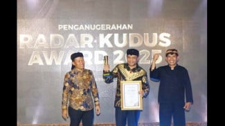 Ahmad Luthfi Raih Penghargaan Pemimpin Percepatan Ekonomi 2025, Usai Jateng Catat Investasi Rp 57 T Tertinggi di Jawa