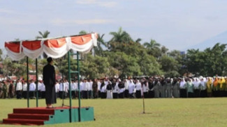 1 Dekade Hari Santri Nasional, 8 Ribu Santri di Purworejo Teguhkan Tekad Mengawal Indonesia Menuju Peradaban Dunia