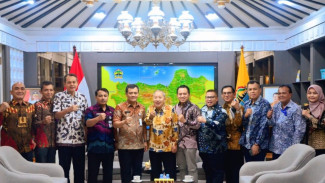 Penetapan UMP dan UMSP Jateng 2026 Dijadwalkan 8 Desember, Pemprov Tunggu Regulasi Pusat dan Masukan Tripartit