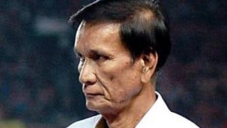 Selamat Jalan Ronny Pasla, Mantan Kiper Timnas Indonesia yang Pernah Menahan Penalti Pele