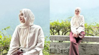 Inspirasi Gaya OOTD Inara Rusli yang Chic dan Nyaman, Cocok untuk Liburan Outdoor dan Suasana Sejuk