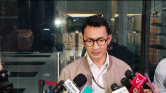 Kasus Korupsi Cilacap Terbongkar, Bupati Terjaring OTT KPK dan Uang Tunai Disita sebagai Barang Bukti