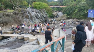 Libur Lebaran Bikin Baturraden Banyumas Membludak, 25 Ribu Orang Sudah Masuk, Siap Tembus 30 Ribu!