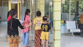 Susu MBG Diduga Basi! 22 Siswa SD Rembang Muntah-Pusing, Program Gratisan Kini Dipertanyakan Kualitasnya