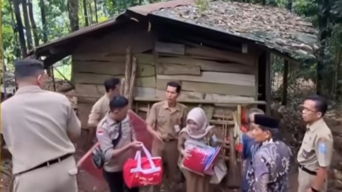 Kakek Sumadi di Purbalingga Dapat Bantuan