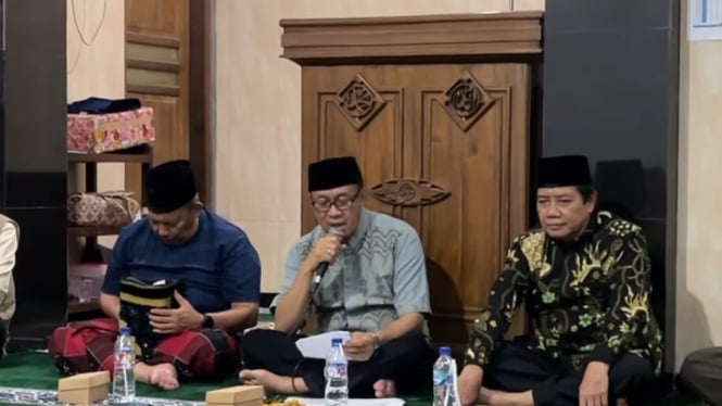 Bupati Banyumas Tarawih di Cilongok