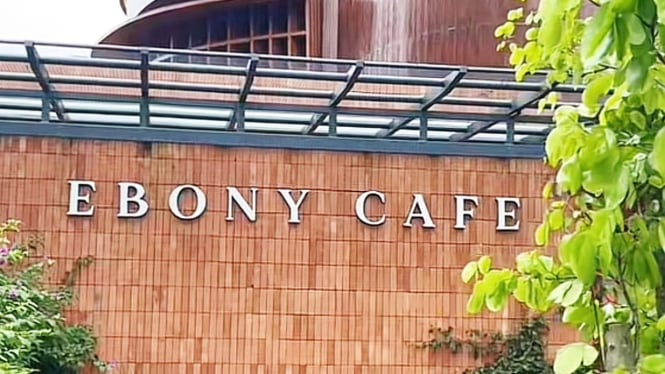 Ebony Cafe Purwokerto