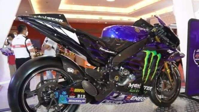 yamaha yzr m1