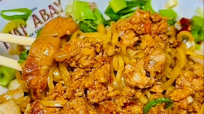 Mie Yamien Tjap Abay