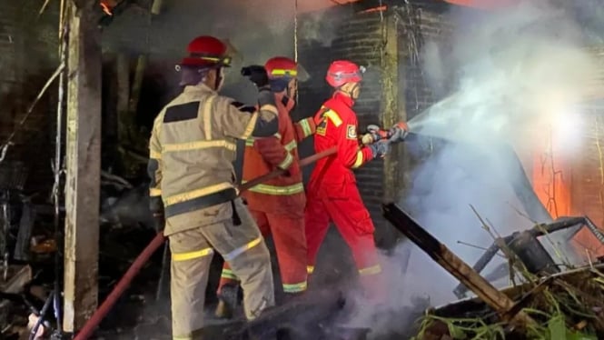 Kebakaran Rumah Warga di Rakit Banjarnegara