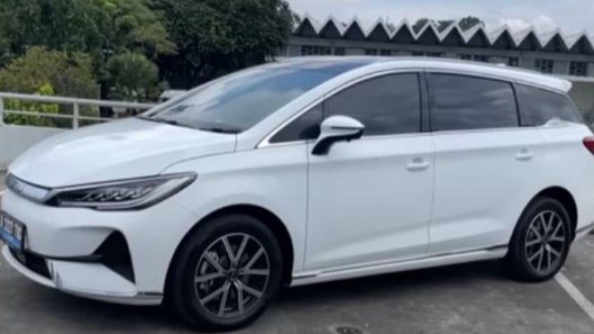 Cara Menghilangkan Jamur di Kaca Mobil