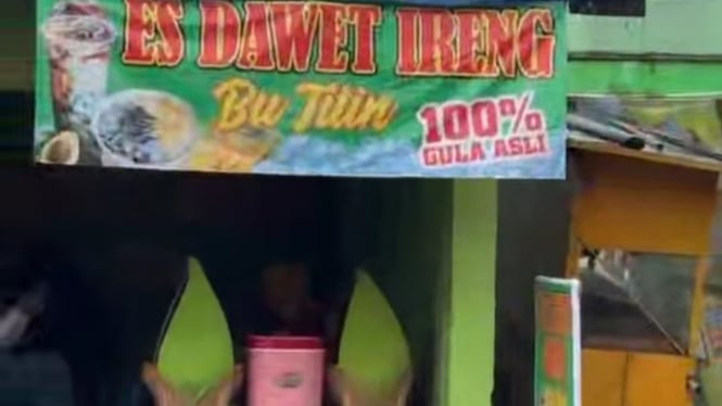 Es Dawet Ireng Bu Titin di Purwokerto
