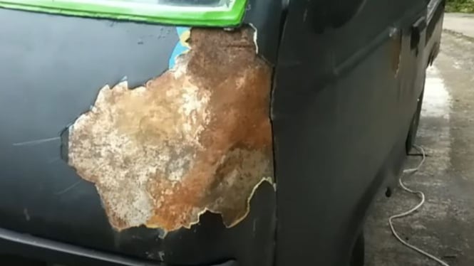 Cara Dempul Mobil