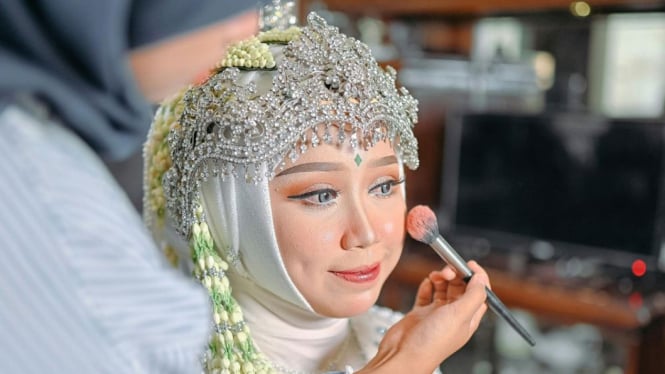 Ilustrasi weton wanita pembawa keberuntungan