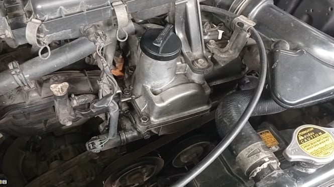 Air radiator mobil muncrat saat mesin mati