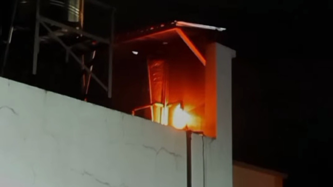 Kebakaran Mesin Pendorong Air (Sanyo) Rumah Kos di Purwokerto