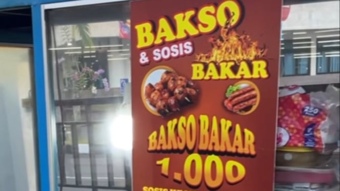 Jajanan Dekat Kampus UMP
