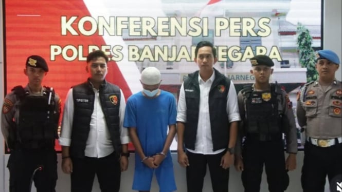 Remaja Promosi Judi Online ditangkap polisi