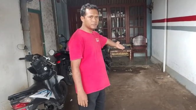 CCTV Rekam Aksi Pencurian Motor di Minimarket Banyumas
