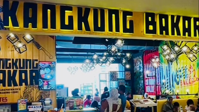 Kangkung Bakar, Tempat Makan Keluarga di Purwokerto